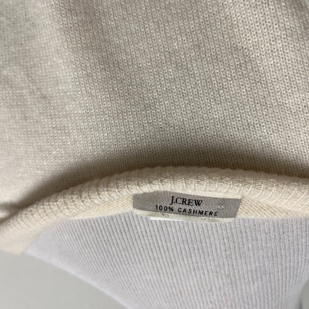 J Crew cream cashmere sweater sweatshirt S oversized scoop neck - Picture 7 of 9